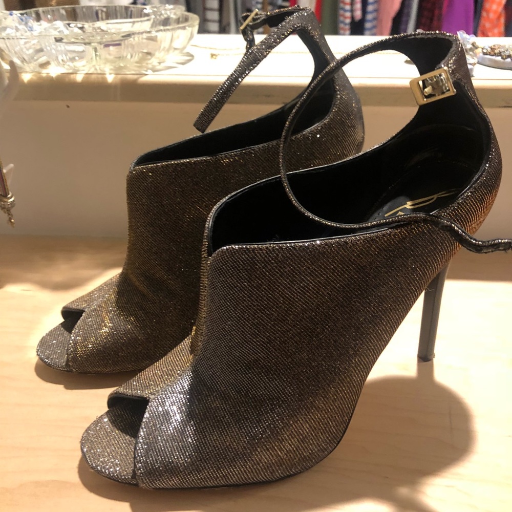 Brian Atwood Silver metallic heels